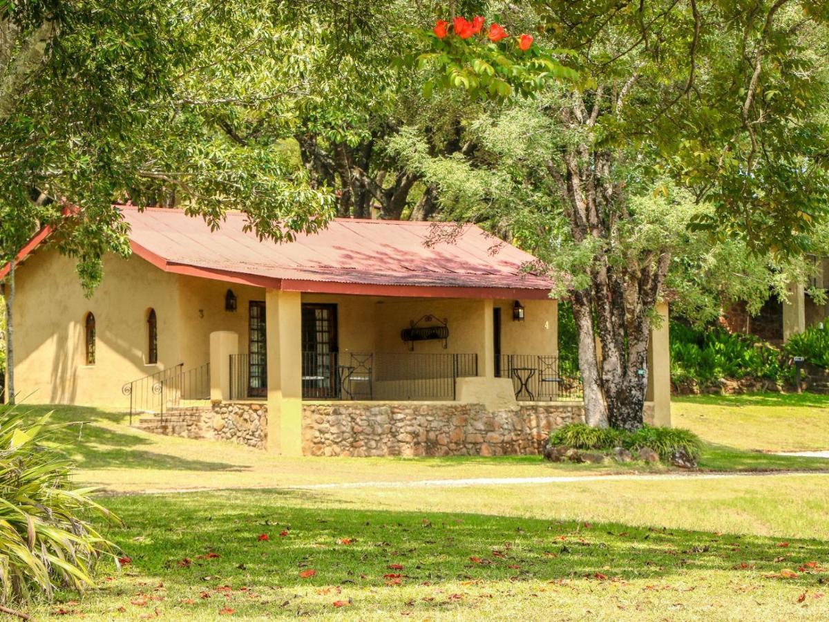 האזיביו Bohm'S Zeederberg Country House מראה חיצוני תמונה
