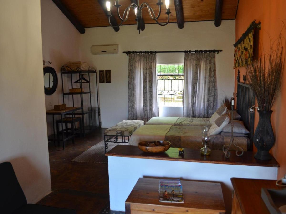האזיביו Bohm'S Zeederberg Country House מראה חיצוני תמונה
